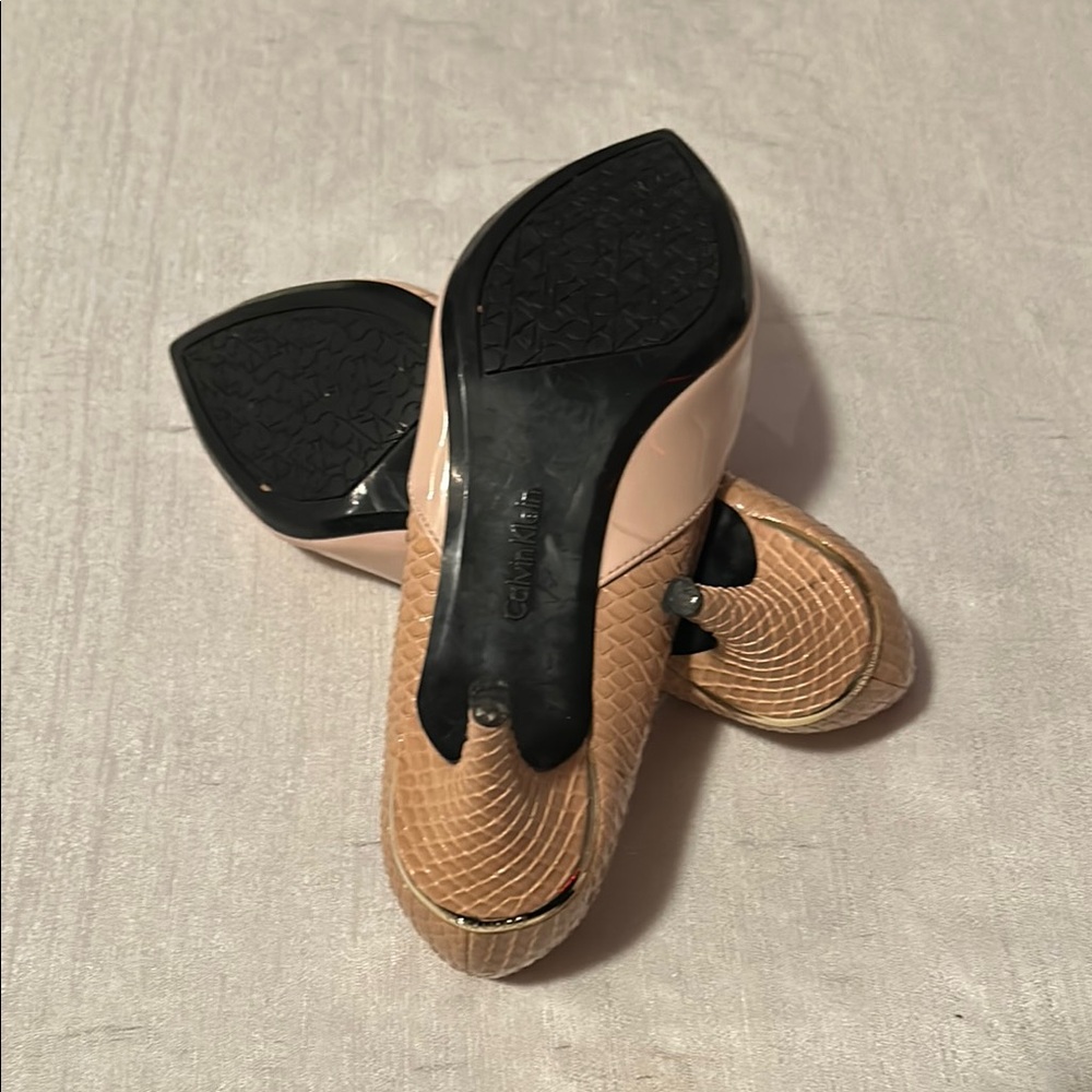 Calvin Klein Women's Nude Crocodile Skin Pumps - Picture 6 of 7